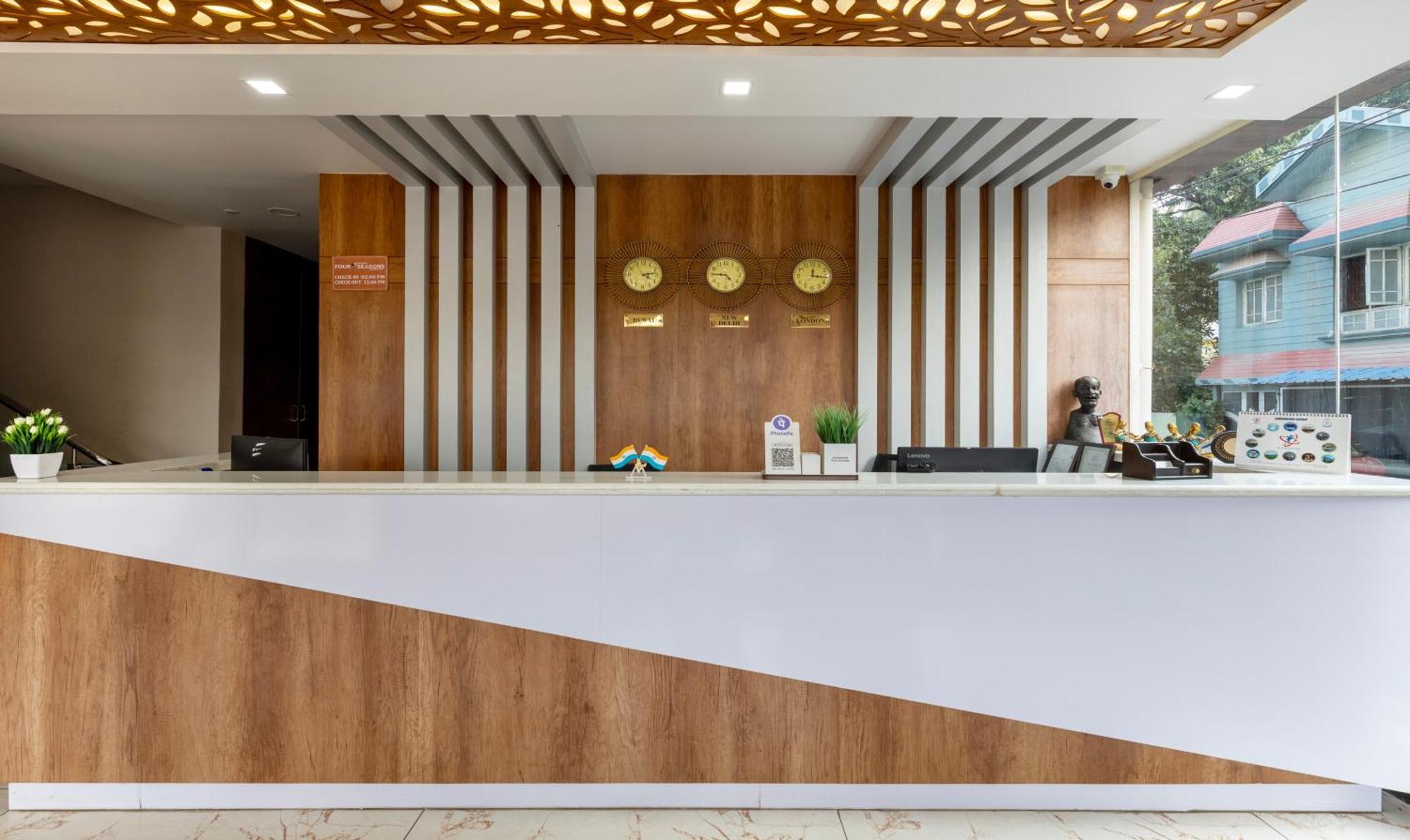 ホテル Treebo Four Seasons マイソール エクステリア 写真